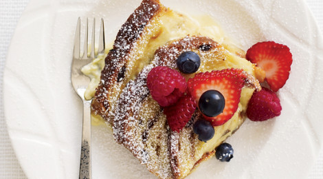 Cinnamon-Raisin Bread Custard