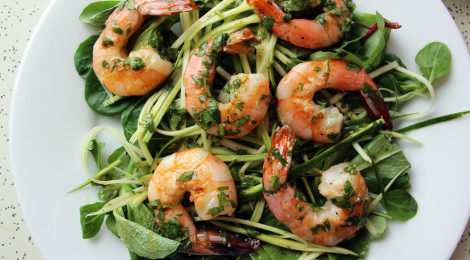 Shrimp Salad with Zucchini and Basil